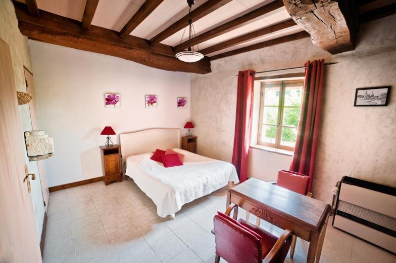 Ferme De Malo Bed and Breakfast Etrigny Buitenkant foto