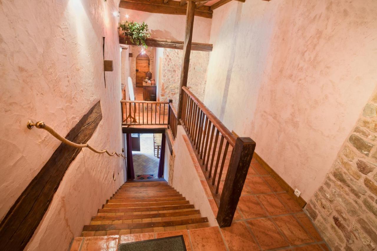 Ferme De Malo Bed and Breakfast Etrigny Buitenkant foto