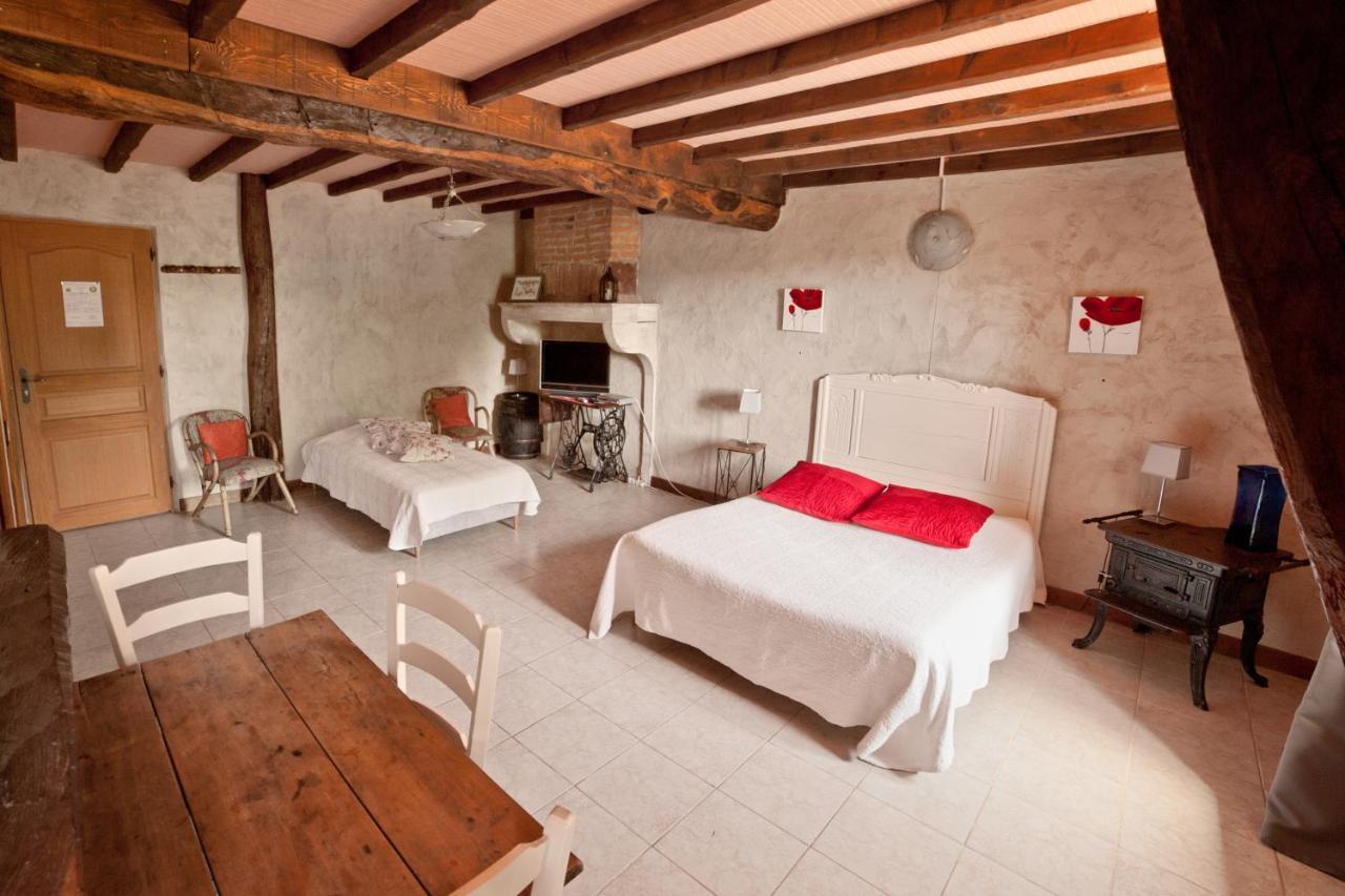 Ferme De Malo Bed and Breakfast Etrigny Buitenkant foto